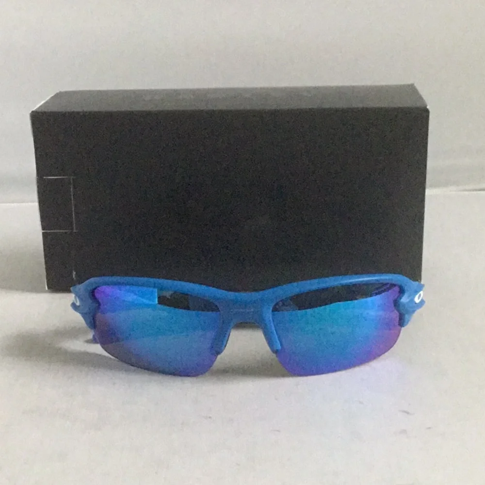 OAKLEY FLAK 2.0 SUNGLASSES KIDS.